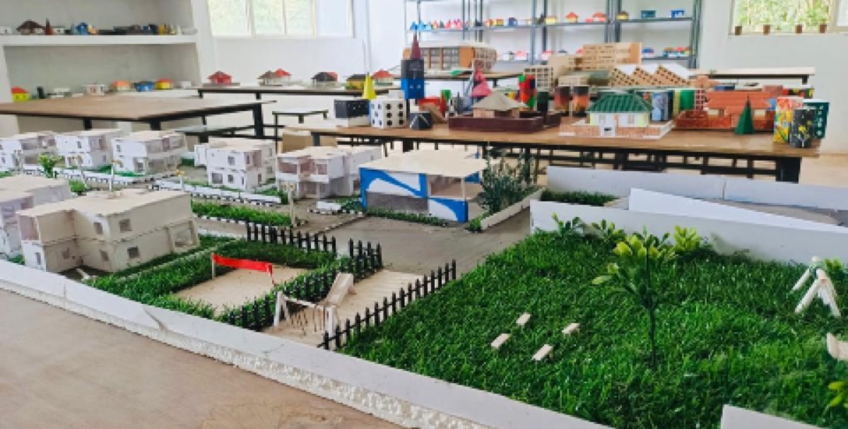 Students in a modern engineering lab